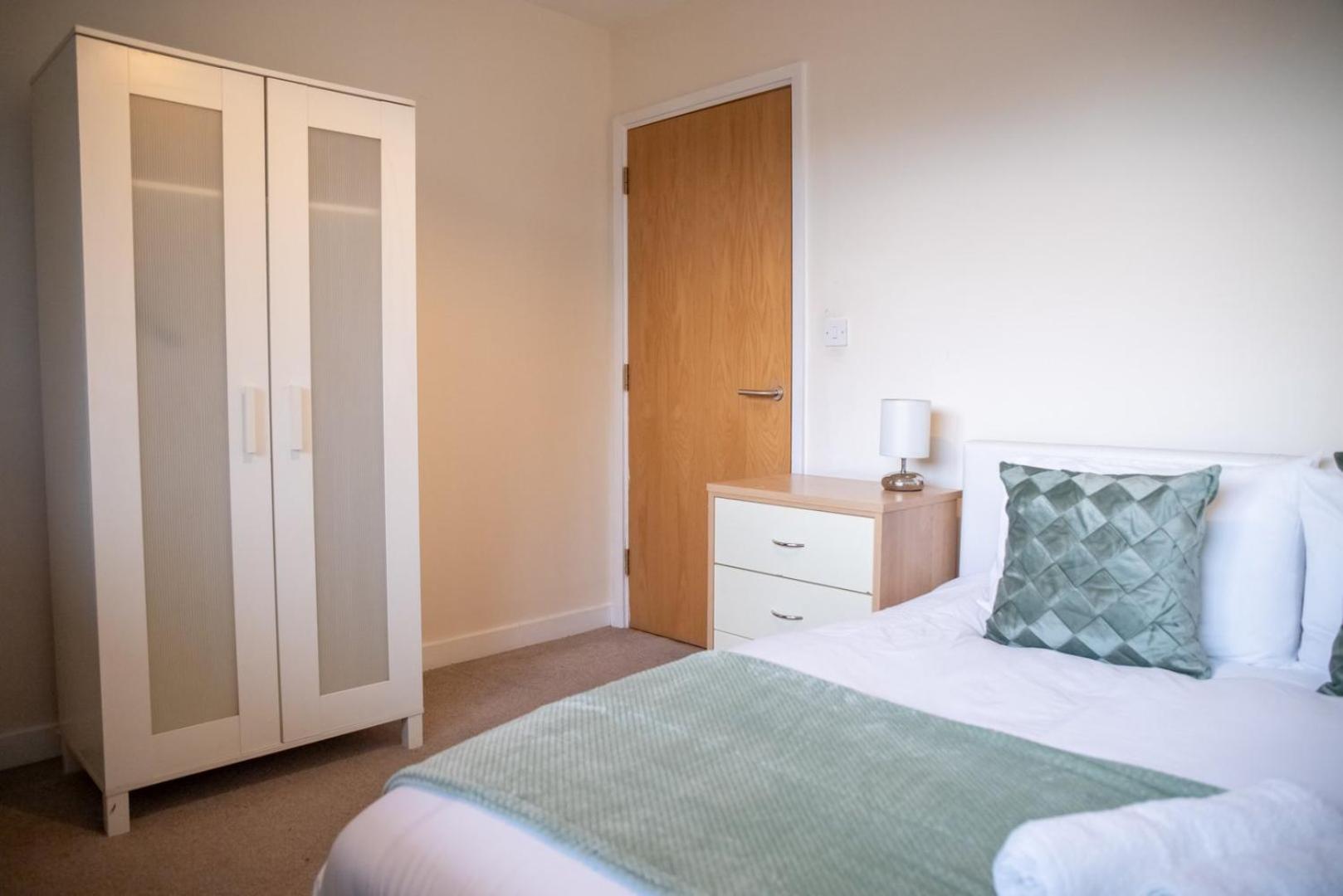 Leeds Vibrant 2 Bedroom Sleeps 4 Exteriör bild